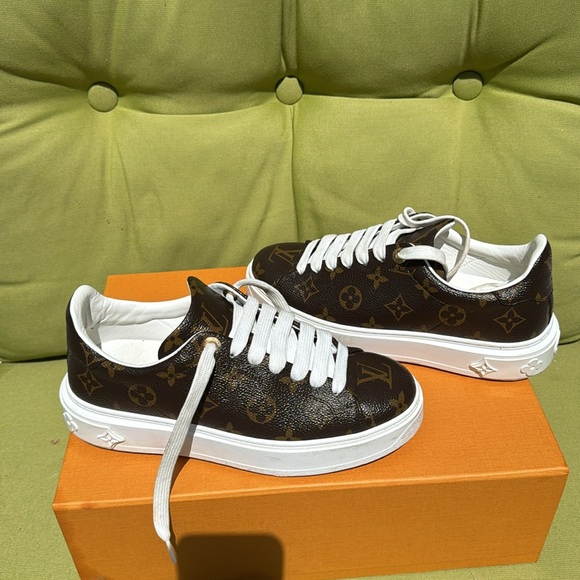 Louis Vuitton Time-Out Sneakers / Gently used. - Picture 5 of 6